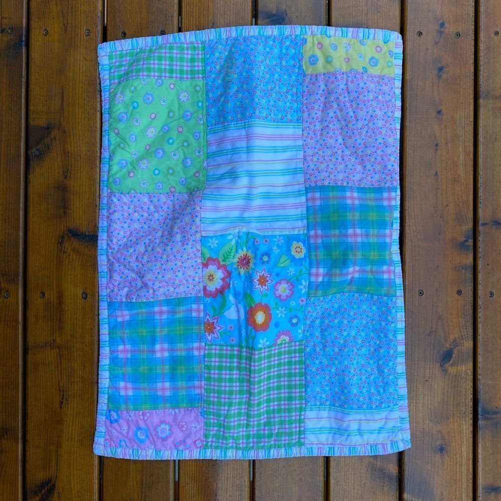 Circo Patchwork Florals Design Quilted Pillow Sham with ties